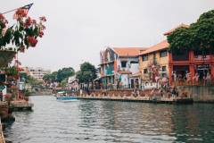 By the lake with houses