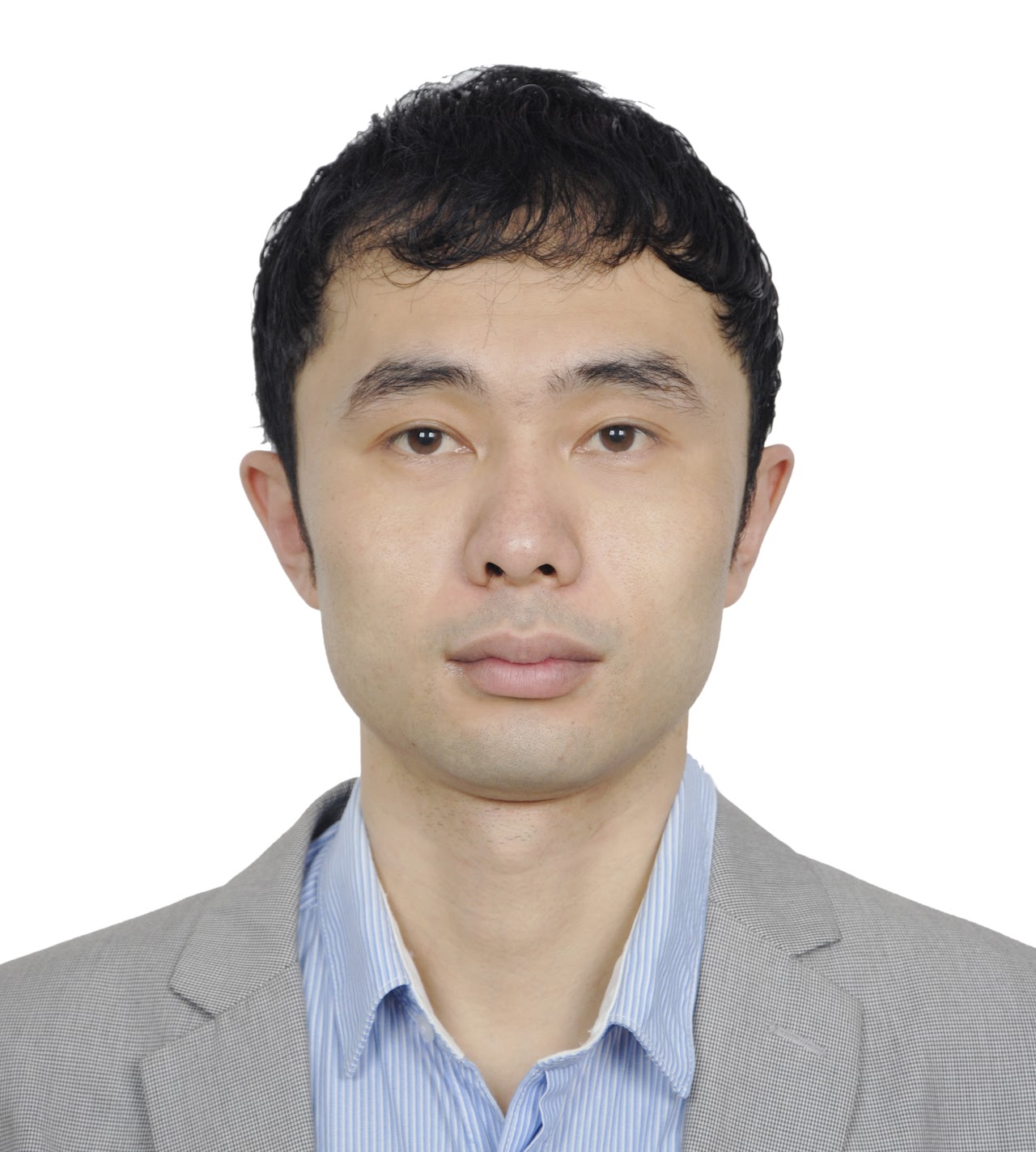 A headshot of Ran Song who has short black hair, wearing a grey suit with a light blue collared shirt with thin white stripes.
